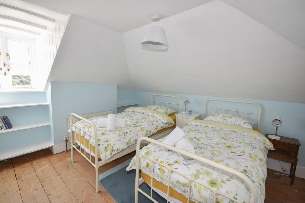 Arden Villa, Sleeps 8, Moments From The Golden Sandy Beach Of Ryde Райд Экстерьер фото